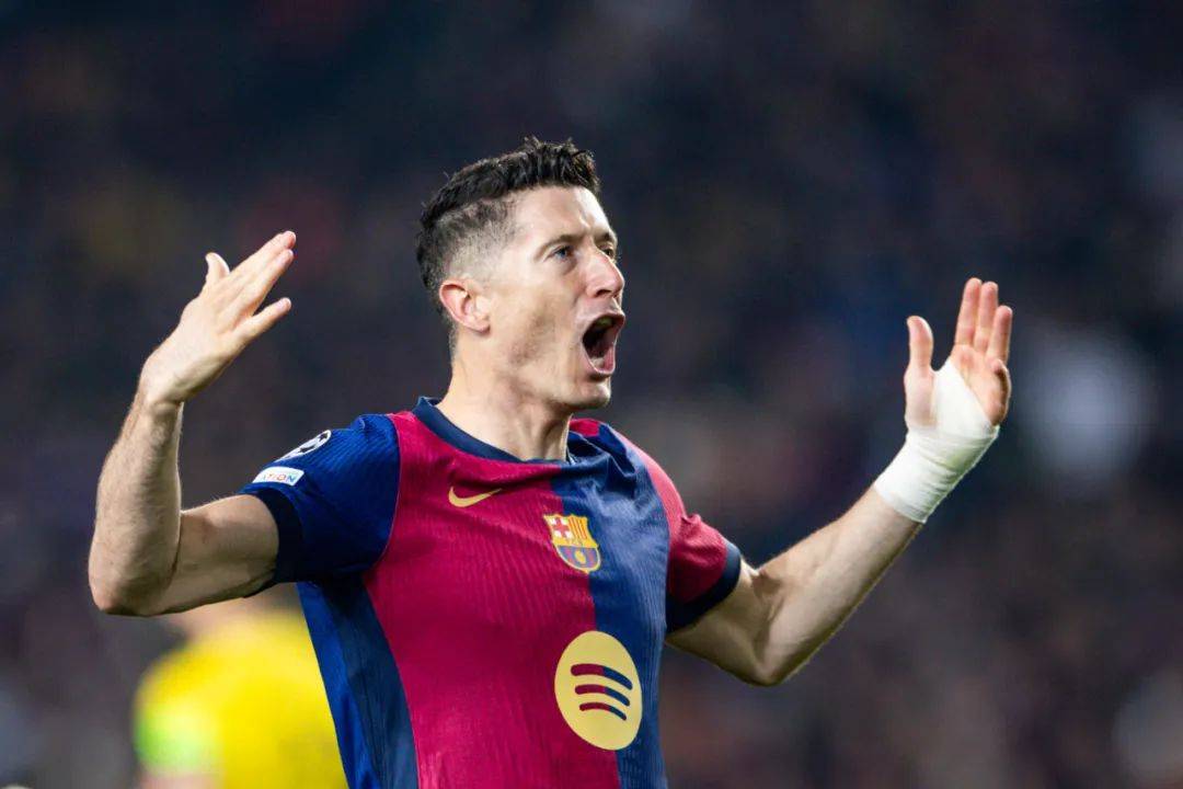 巴萨攻守俱佳轻取三分，卫冕之路再起