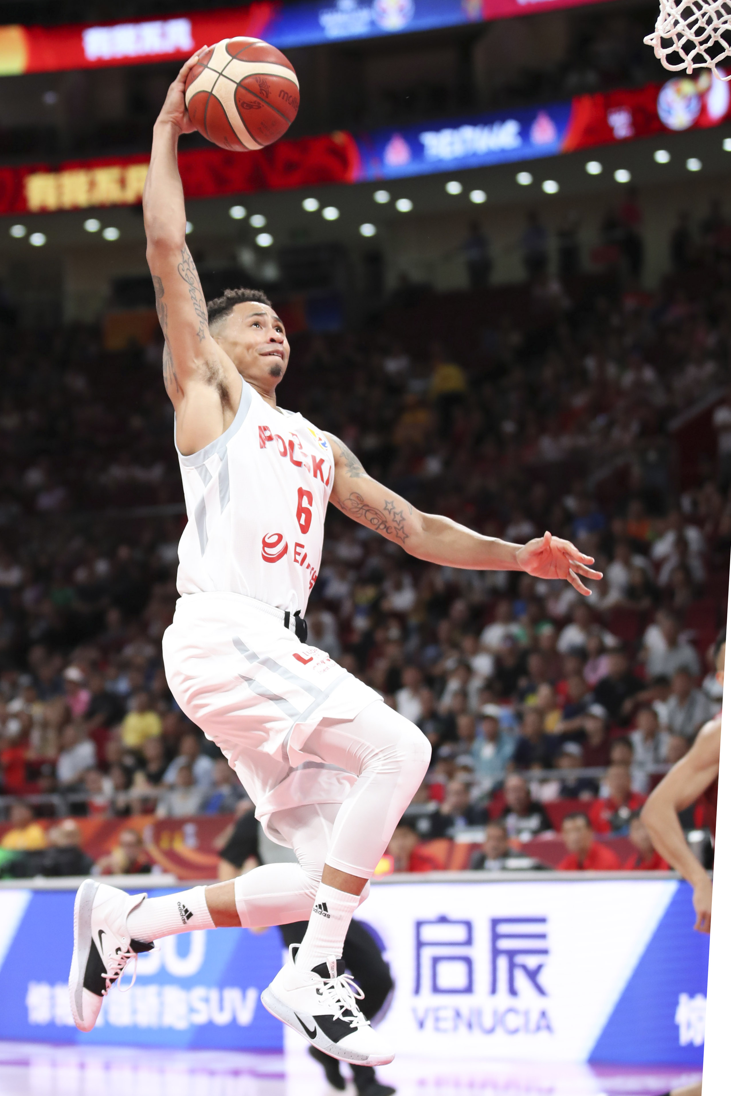 委内瑞拉轮椅篮球队团结合作赢得尊重 委内瑞拉轮椅篮球队团结合作赢得尊重