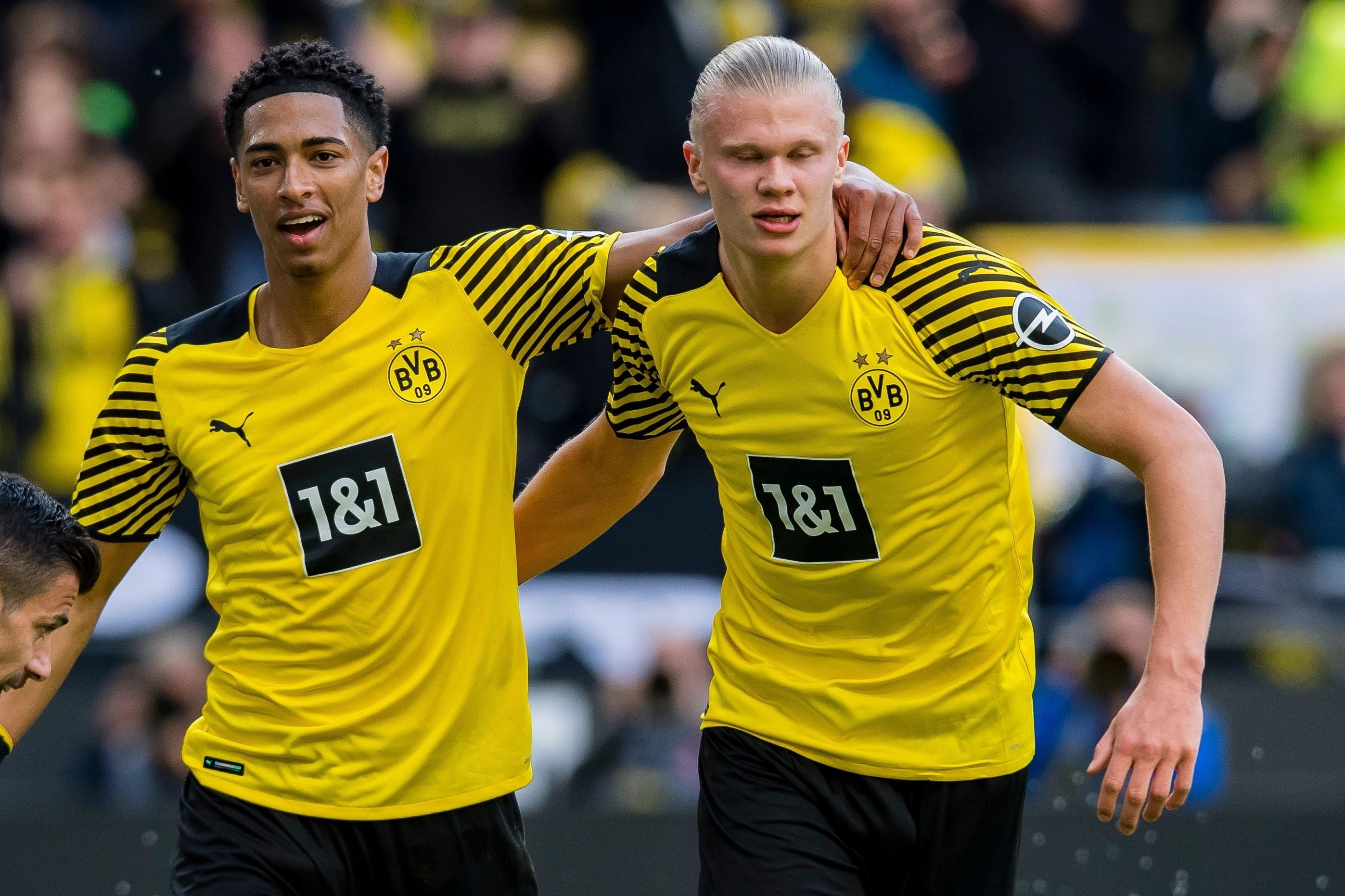 多特蒙德主帅赞誉全队表现,连胜势头不断的简单介绍 多特蒙德主帅赞誉全队表现,连胜势头不断的简单介绍