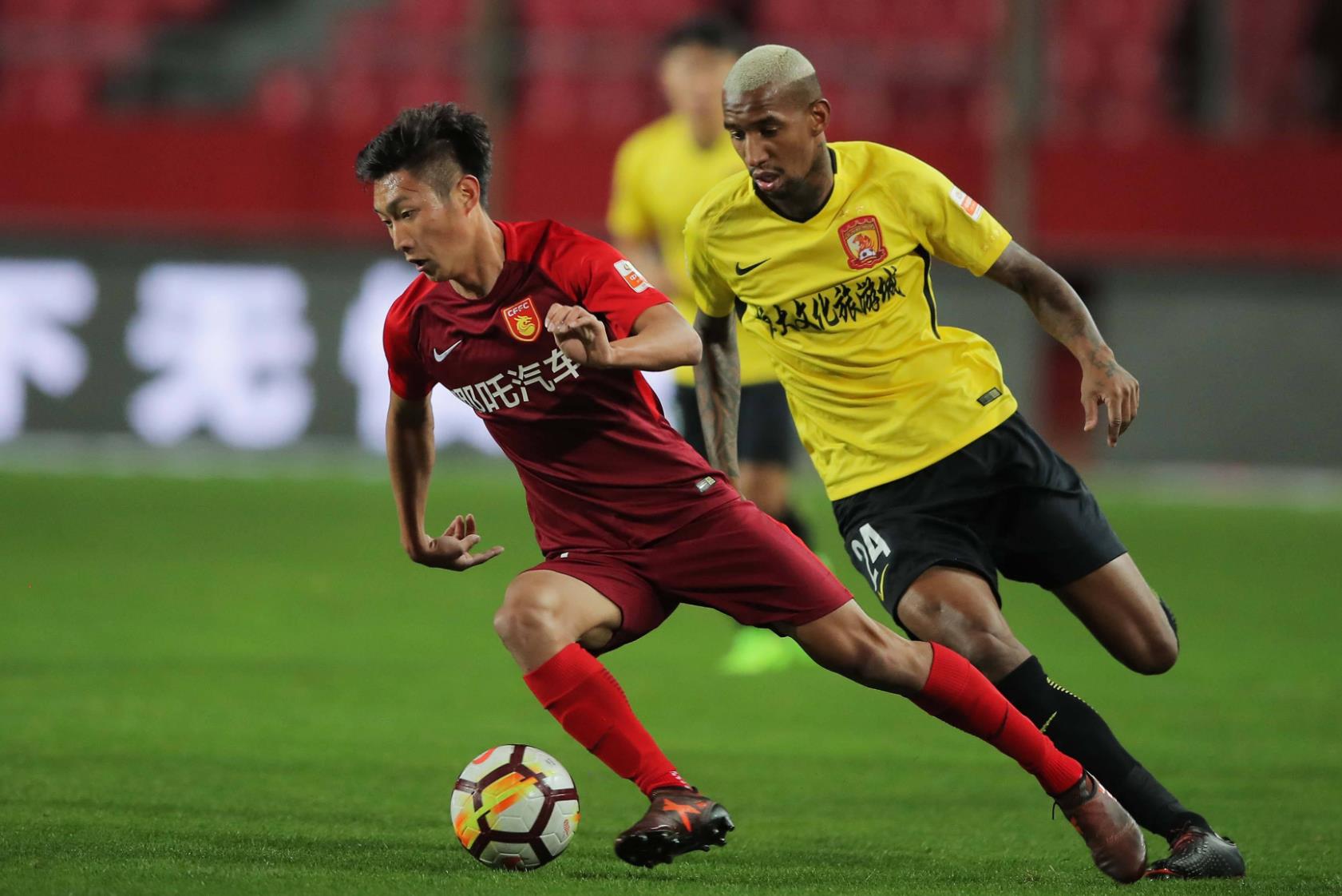 上港战胜国安，保级压力缓解的简单介绍