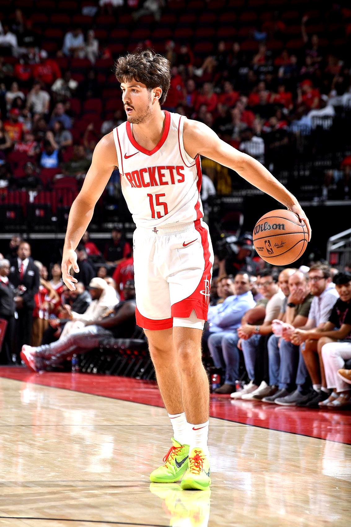 火箭客场击败魔术,取得胜利 火箭客场击败魔术,取得胜利