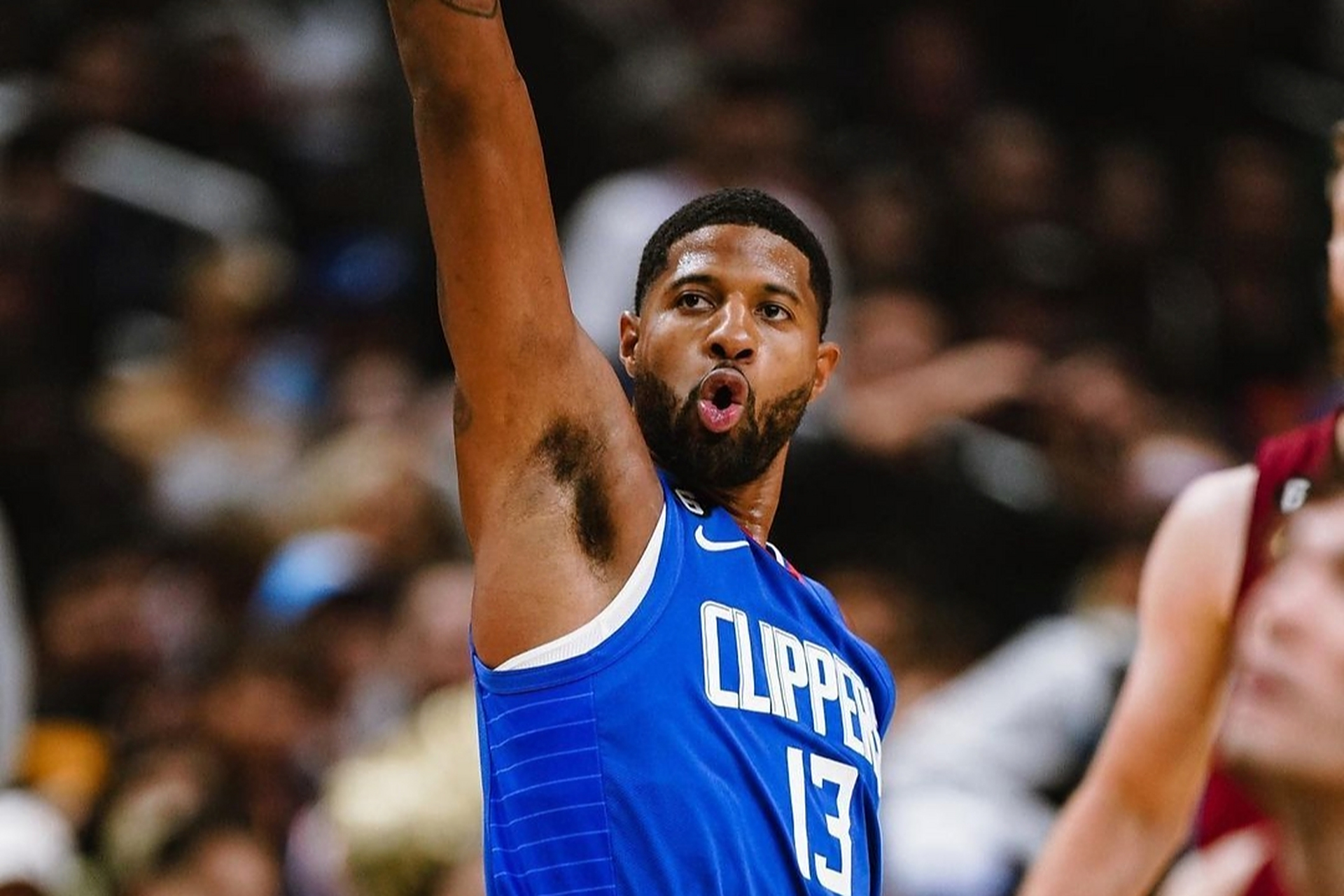 快船战胜骑士，保罗-乔治独得30分