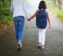 步行者胜过太阳，稳居东部前八