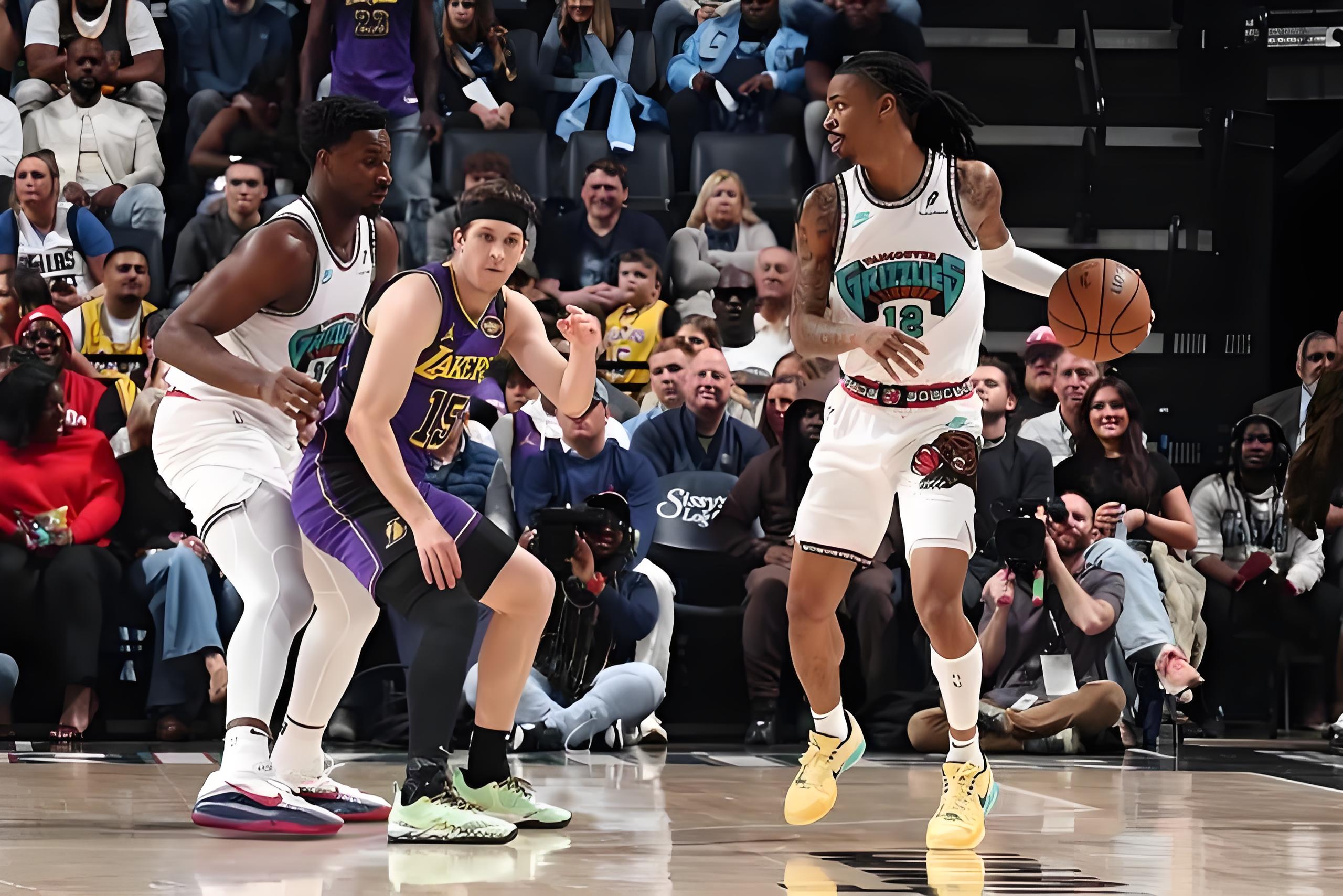 湖人力克灰熊,东西区对决实力均衡的简单介绍 湖人力克灰熊,东西区对决实力均衡的简单介绍