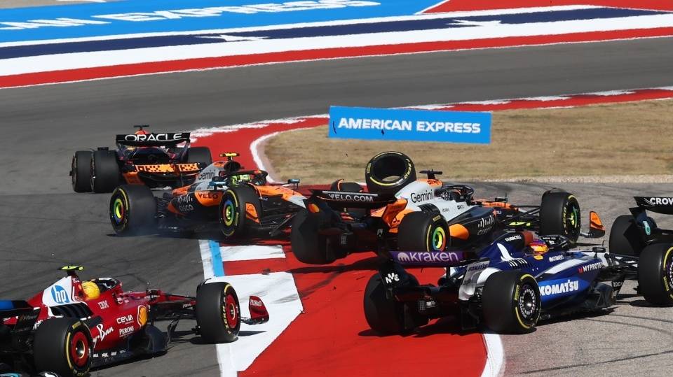 迈凯伦鏖战索伯车队，皮亚斯特里刷新纪录的简单介绍